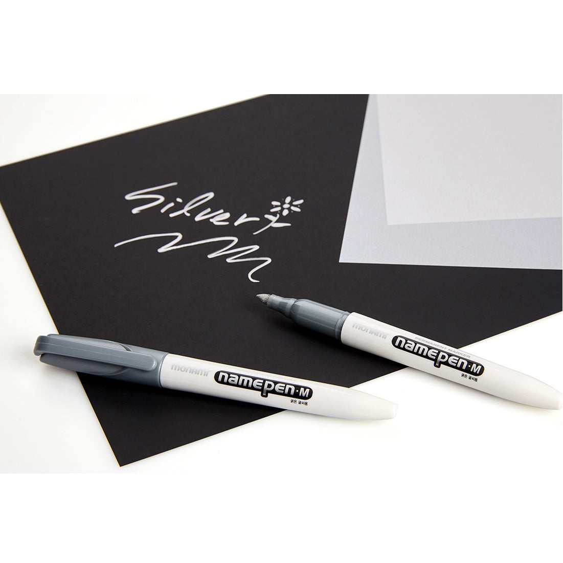 Monami Name Pen Medium 1.7mm Nib Gold Silver Permanent Marker